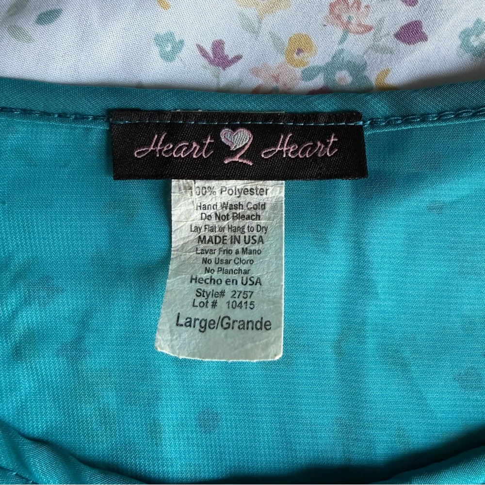 Women's Vintage Teal Floral Appliqué Short Sleeve Blouse w/ Tie Ribbon - Picture 3 of 3